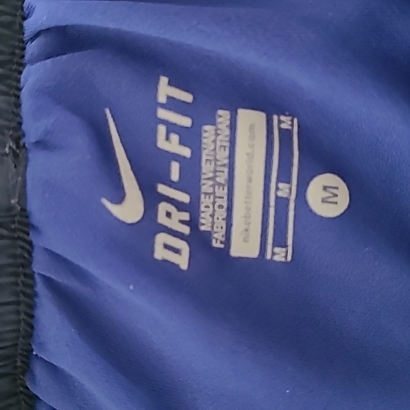 Nike Women's Navy/Orange Running Shorts Size M - Picture 3 of 3